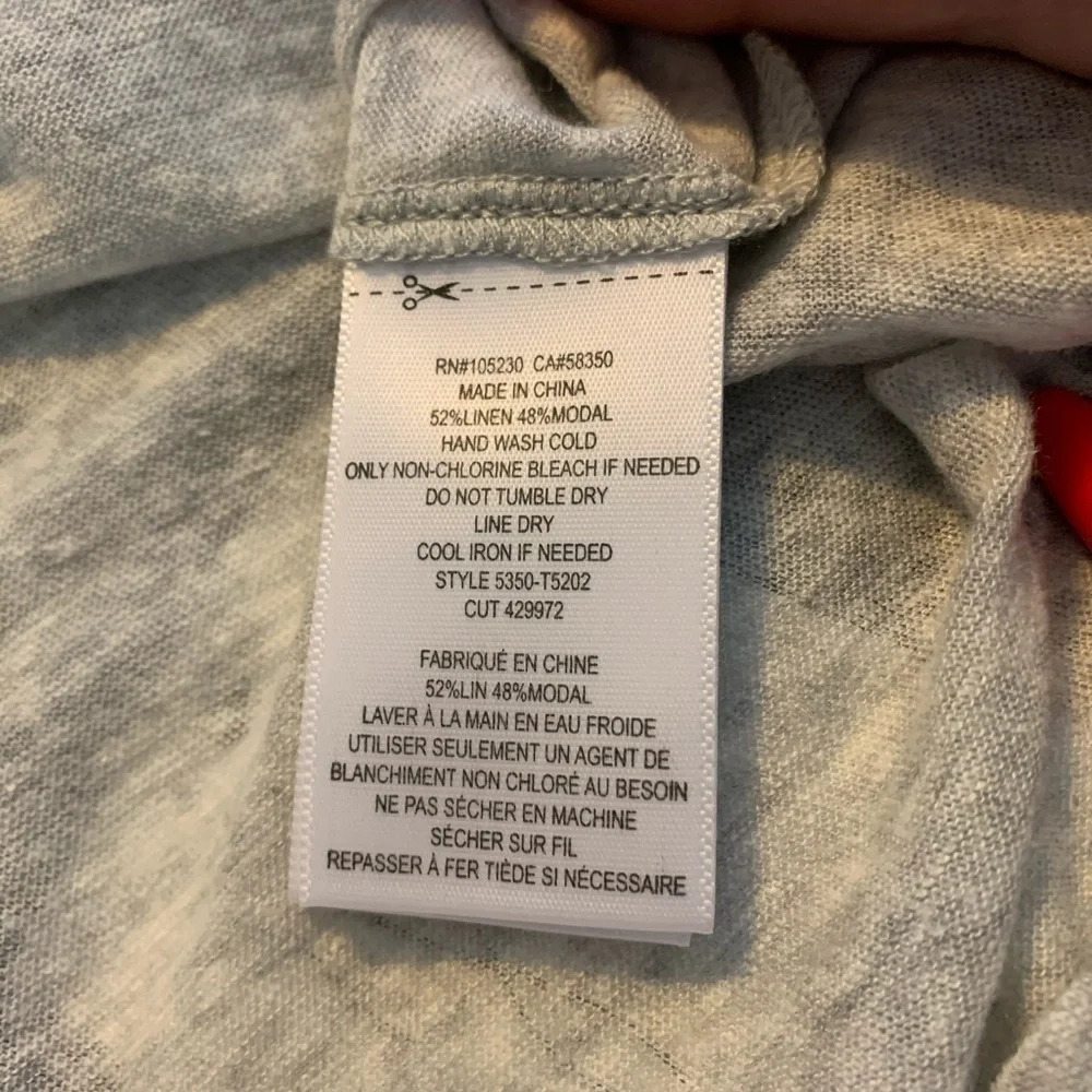 Joie Grey Damani Chain Detail T Shirt M NWT - Picture 6 of 6